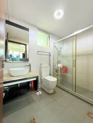 1 Canberra (D27), Condominium #595130101
